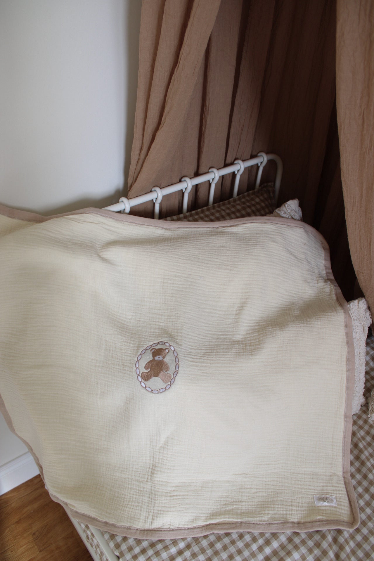 coperta in mussola di miliblum con ricamo a mano comoda e soffice per bambini