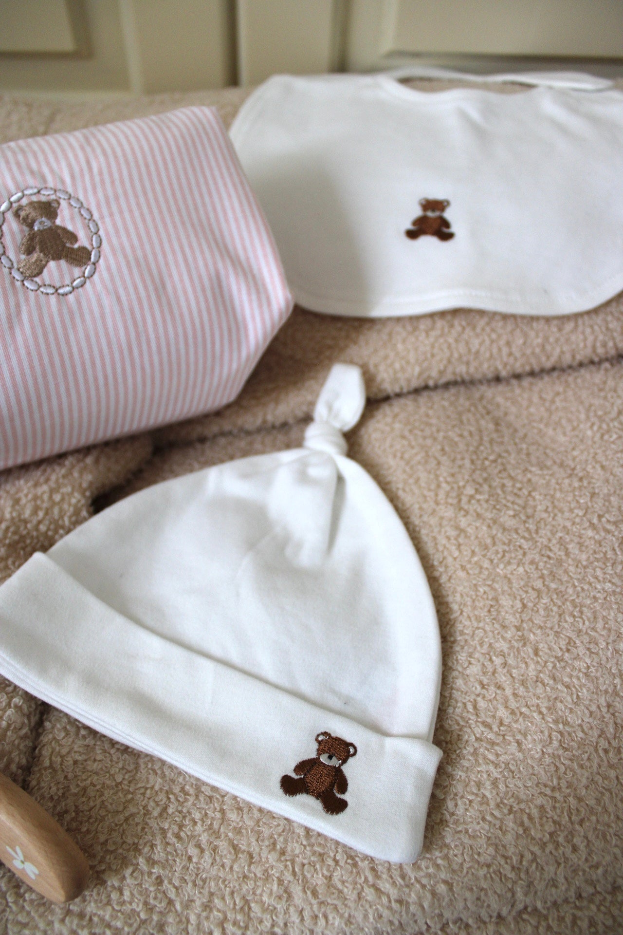 Cappellino nascita Lou